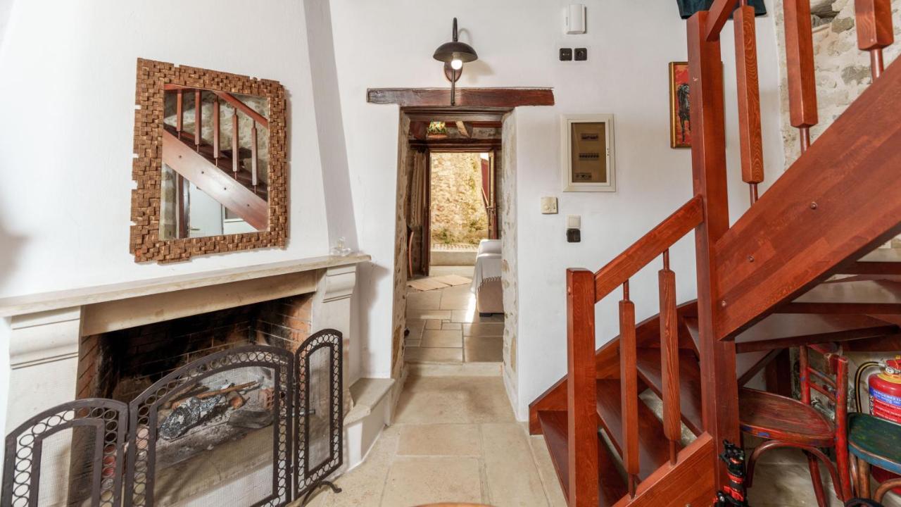 Traditional Cretan Houses,Agios Myronas Dış mekan fotoğraf