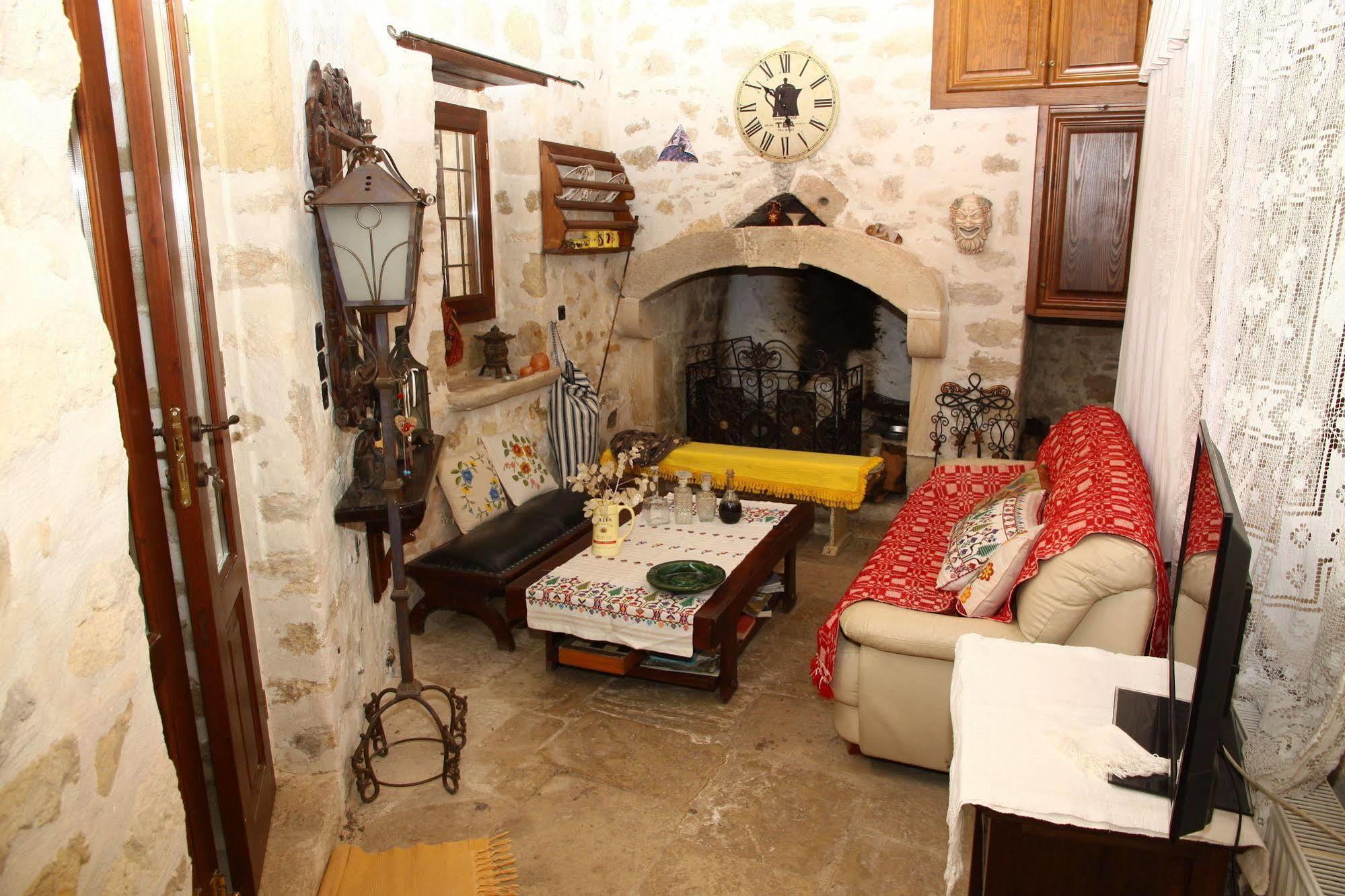 Traditional Cretan Houses,Agios Myronas Dış mekan fotoğraf