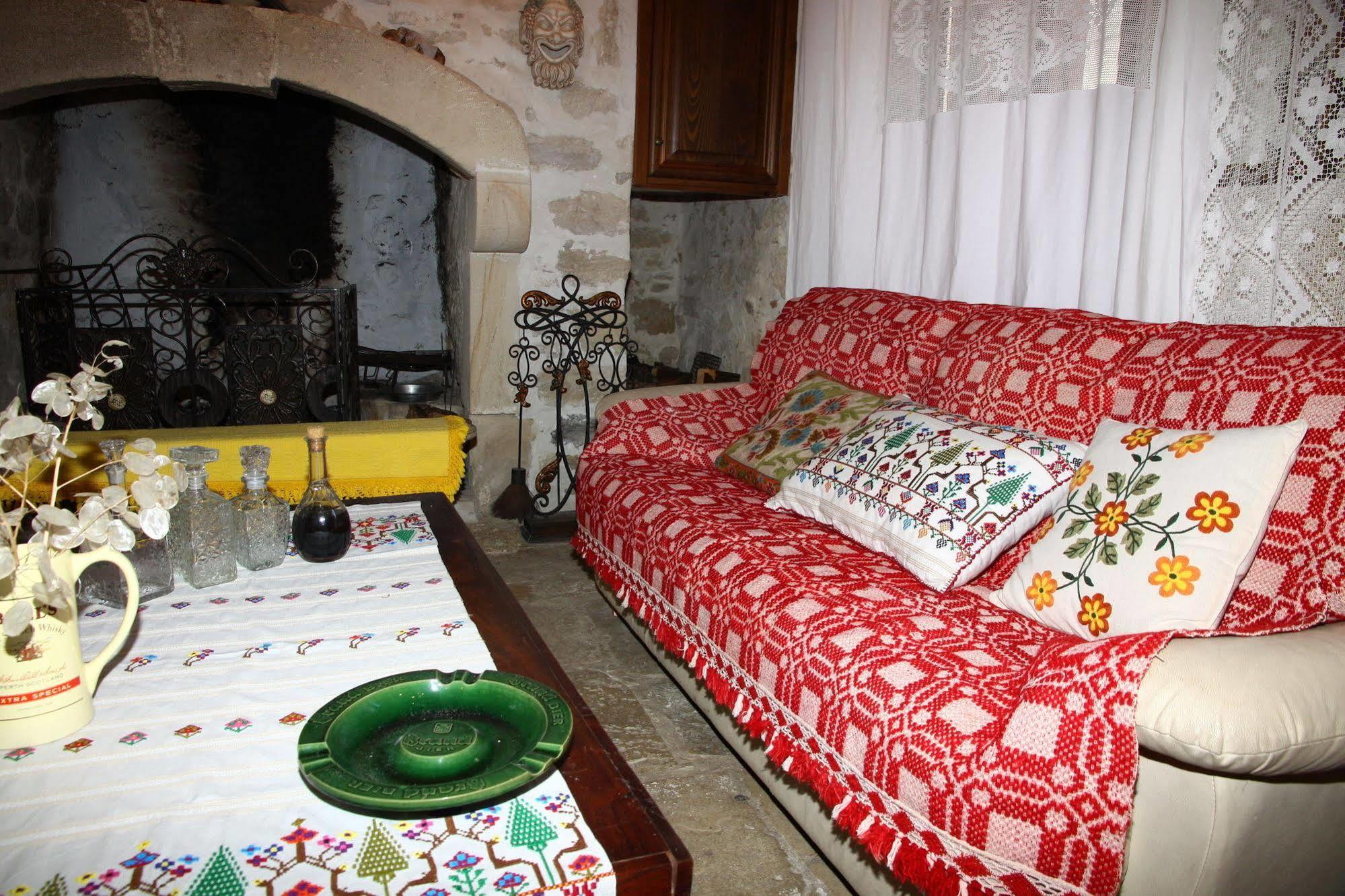 Traditional Cretan Houses,Agios Myronas Dış mekan fotoğraf