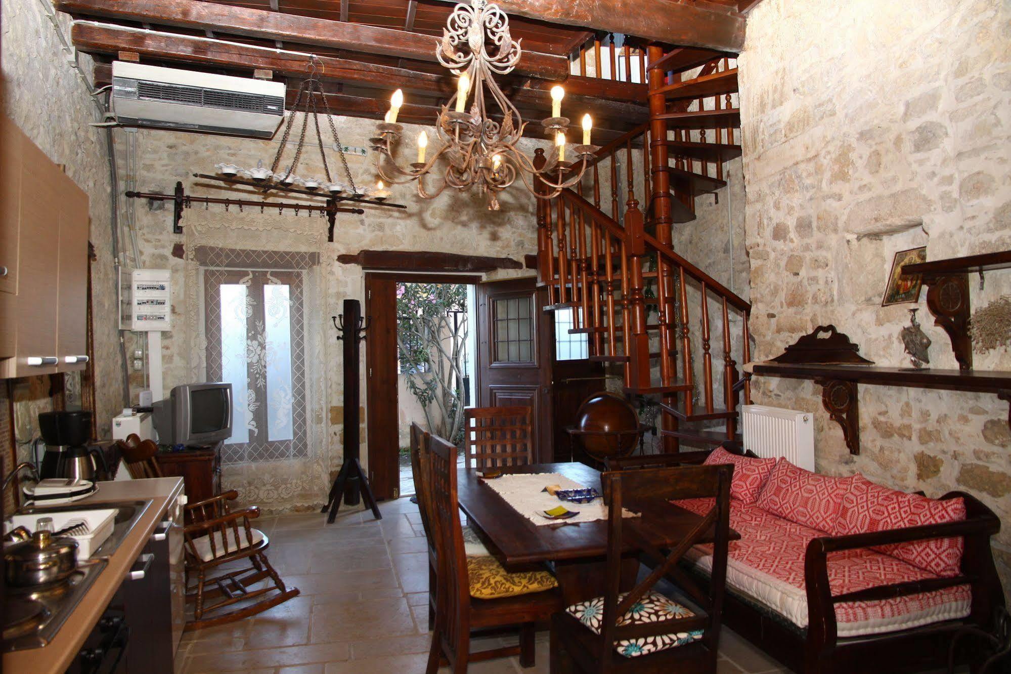 Traditional Cretan Houses,Agios Myronas Dış mekan fotoğraf